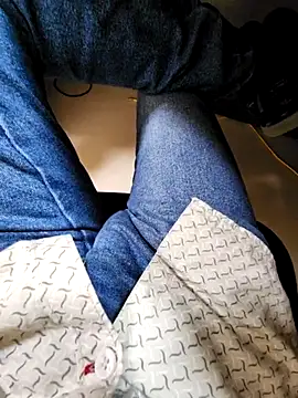 Snapshot of rocksrockydick chatting on September 9, 11:21 am rocksrockydick online show from September 9, 11:21 am