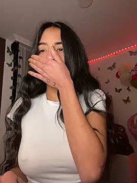 lina pink online show from December 30, 11:38 pm