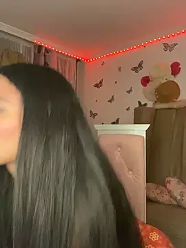 lina pink online show from January 17, 3:45 am