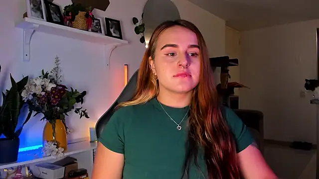 evy orange1 online show from March 6, 12:18 am