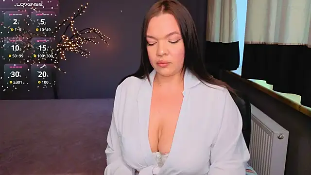 AnitaMays online show from May 7, 11:37 am