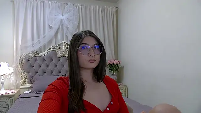 MonicaThompson online show from February 8, 5:44 am