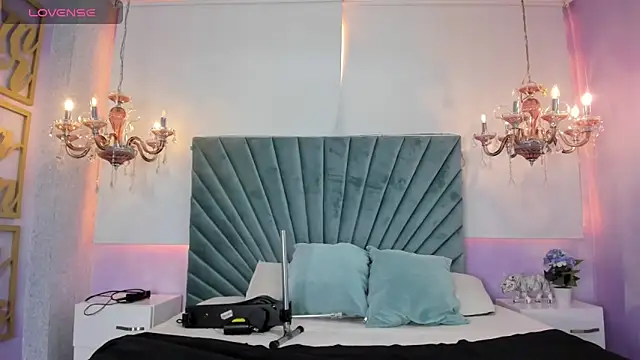 MADISSONLOVE  online show from December 24, 12:11 pm