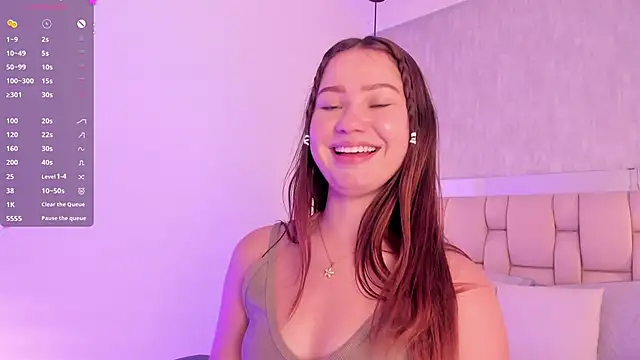 Roxie-Summers11 online show from January 31, 2:04 am