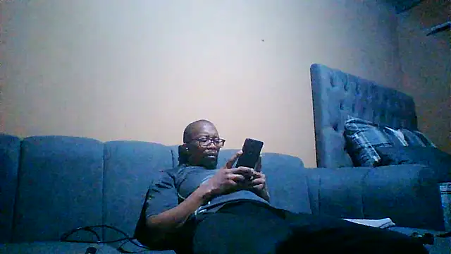 Snapshot of Sgeme325is chatting on July 10, 8:22 pm Sgeme325is online show from July 10, 8:22 pm