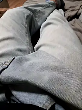 Snapshot of Big_Dick_22_in_Room chatting on December 2, 11:45 am Big Dick 22 in Room online show from December 2, 11:45 am