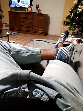 Snapshot of Big_Dick_22_in_Room chatting on December 27, 8:18 pm Big Dick 22 in Room online show from December 27, 8:18 pm