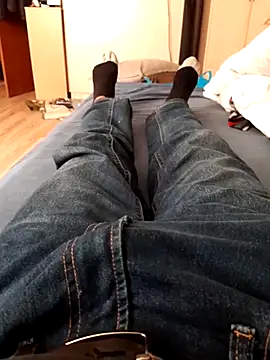 Snapshot of Big_Dick_22_in_Room chatting on March 2, 1:05 pm Big Dick 22 in Room online show from March 2, 1:05 pm