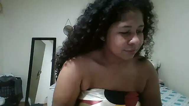 Ivon-09 online show from May 2, 12:32 pm