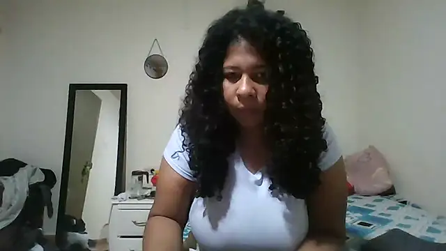Ivon-09 online show from May 3, 12:00 pm
