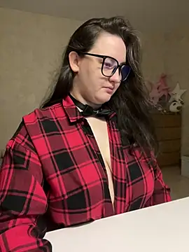 Snapshot of hungry1bunny chatting on January 30, 5:28 pm hungry1bunny online show from January 30, 5:28 pm