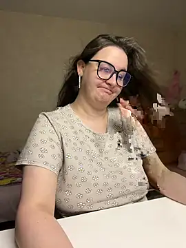 hungry1bunny online show from May 13, 4:48 pm
