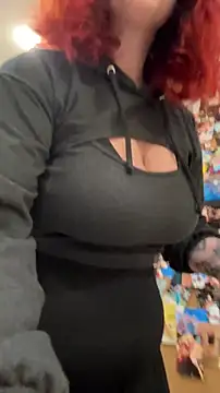 Snapshot of AnnaRichmond chatting on April 5, 3:04 am AnnaRichmond online show from April 5, 3:04 am