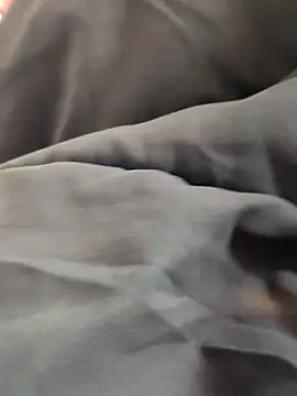 damianloki online show from April 28, 1:38 pm