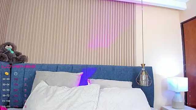 Snapshot of kathecute__ chatting on January 31, 1:54 am kathecute   online show from January 31, 1:54 am