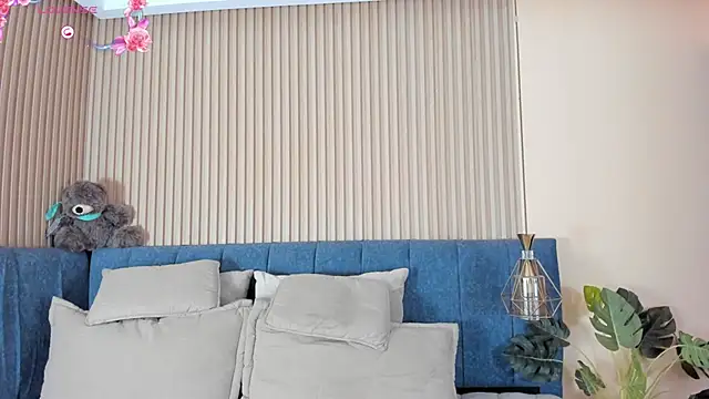 Snapshot of kathecute__ chatting on March 4, 1:44 am kathecute online show from March 4, 1:44 am