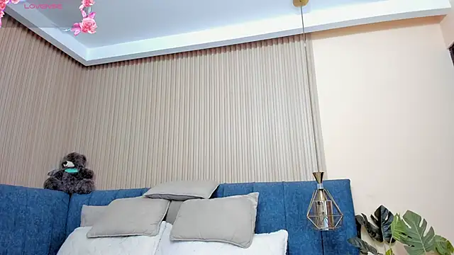 Snapshot of kathecute__ chatting on April 2, 1:36 am kathecute online show from April 2, 1:36 am