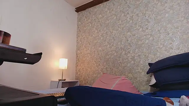 Snapshot of nicol_f chatting on September 20, 7:26 pm nicol f online show from September 20, 7:26 pm