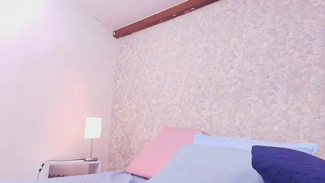 Snapshot of nicol_f chatting on September 29, 7:19 pm nicol f online show from September 29, 7:19 pm