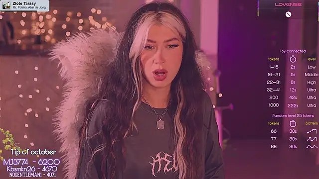 Virtual Wafu online show from October 21, 7:03 pm