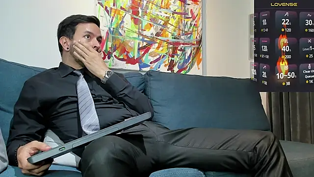 tommy raym0ndg online show from December 21, 12:31 am