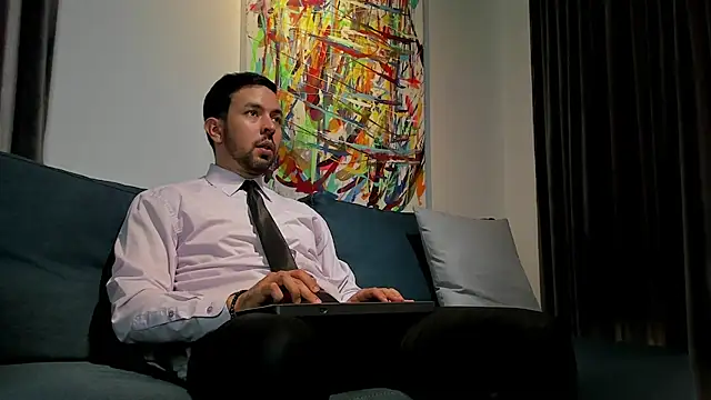 tommy raym0ndg online show from January 9, 7:18 pm