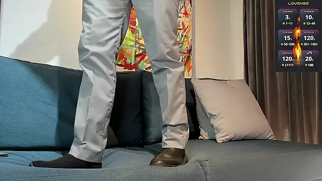 tommy raym0ndg online show from January 26, 7:31 pm