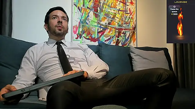 tommy raym0ndg online show from February 1, 2:47 am