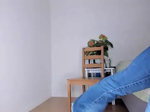 Snapshot of Chanel_shaw chatting on September 18, 2:30 pm Chanel shaw online show from September 18, 2:30 pm