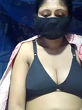 Snapshot of Sexy-sheela chatting on February 6, 12:00 am Sexy-sheela online show from February 6, 12:00 am