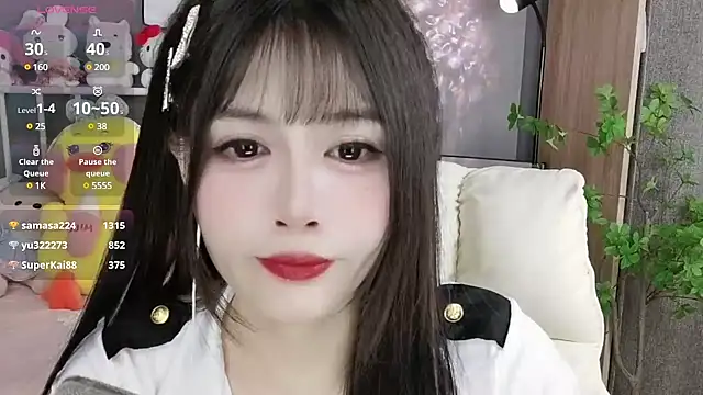 Nancy-Cindy online show from January 9, 8:11 pm