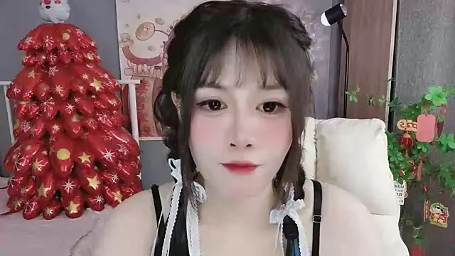 Nancy-Cindy online show from January 30, 9:25 pm