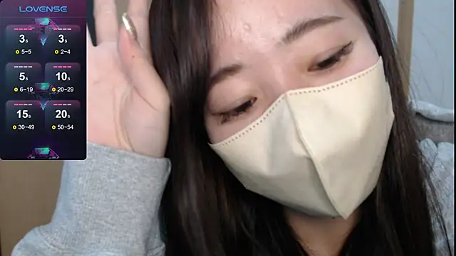 Rio chan  online show from January 3, 6:35 pm