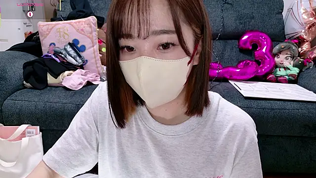 Snapshot of Rio_chan_ chatting on April 16, 12:00 am Rio chan online show from April 16, 12:00 am