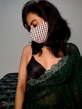 Snapshot of Raat_ki_rani_ chatting on February 9, 1:35 pm Raat ki rani online show from February 9, 1:35 pm