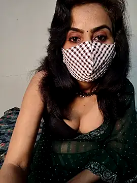 Snapshot of Raat_ki_rani_ chatting on February 25, 4:42 pm Raat ki rani online show from February 25, 4:42 pm