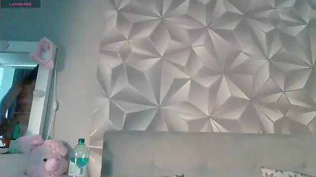 Snapshot of -HornyAngel- chatting on March 3, 11:05 am -HornyAngel- online show from March 3, 11:05 am