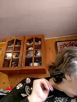 IrinaSweet54 online show from December 13, 9:13 am