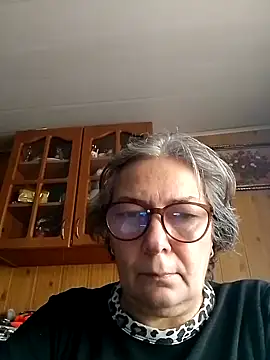 IrinaSweet54 online show from December 14, 6:56 am