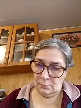 IrinaSweet54 online show from January 5, 12:10 pm