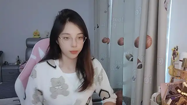 ooo   mimi online show from December 2, 3:15 am