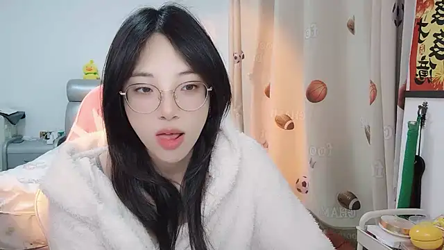 ooo   mimi online show from February 25, 11:08 am