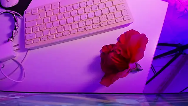 sarah  bigboobs online show from March 25, 8:31 am