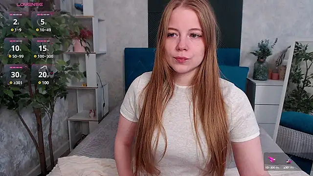 Snapshot of JennyyHot chatting on March 14, 11:23 am JennyyHot online show from March 14, 11:23 am