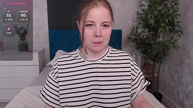 JennyyHot online show from February 14, 8:22 am