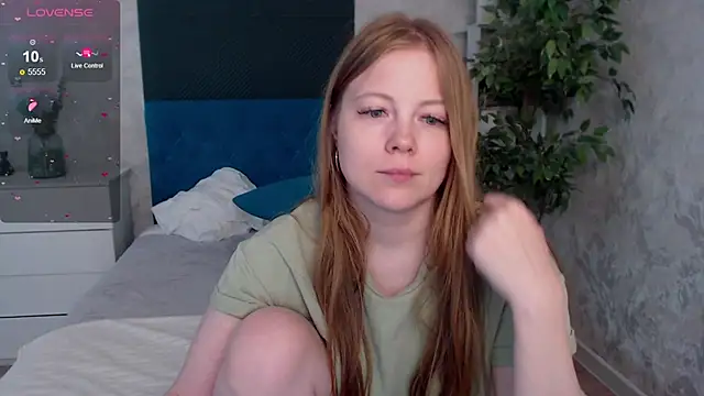 JennyyHot online show from March 20, 5:56 am