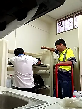 mateoliamcorea online show from April 2, 11:46 pm