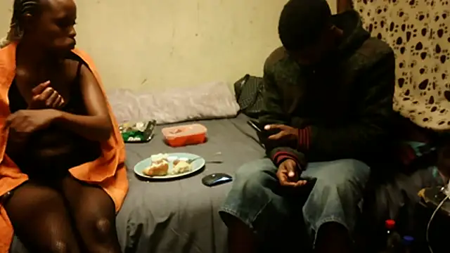 Snapshot of RGTM75 chatting on March 16, 8:24 pm RGTM75 online show from March 16, 8:24 pm