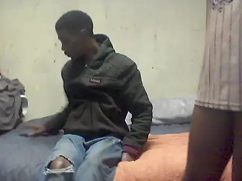 Snapshot of RGTM75 chatting on March 25, 9:21 pm RGTM75 online show from March 25, 9:21 pm