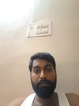 Snapshot of sunny126rock chatting on April 5, 6:16 pm sunny126rock online show from April 5, 6:16 pm